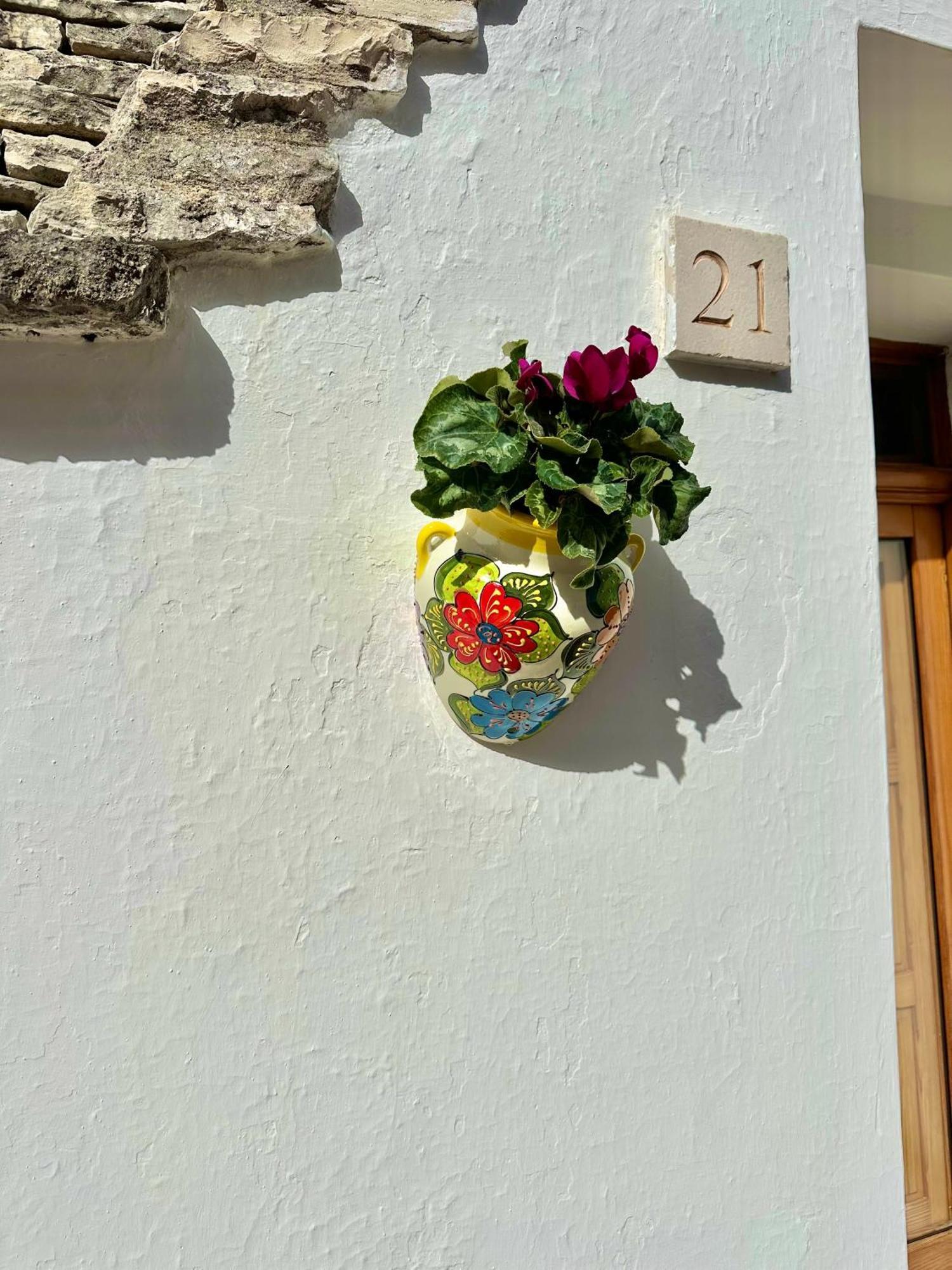 Trulli Moon Villa Alberobello Ngoại thất bức ảnh